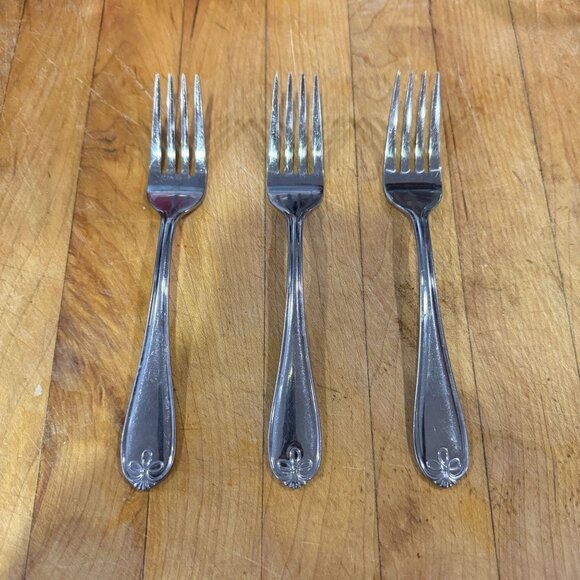 Reed & Barton Salad Fork Set Of 3 Ribbon Crest Stainless Steel Flatware - Picture 1 of 3